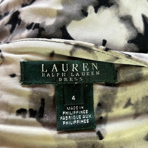Lauren Ralph Lauren Floral Print 3/4 Sleeve Ruched Faux Wrap Dress Size 4 - Picture 9 of 15